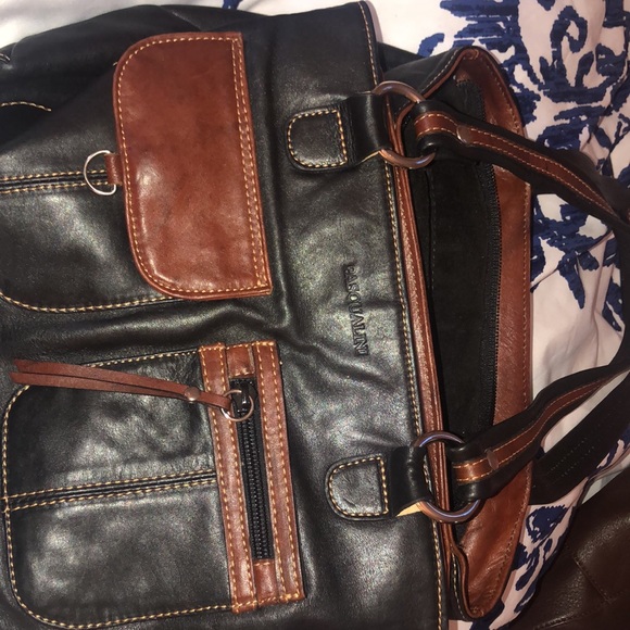 👜Pasqualini Brown & Black Leather Shoulder Bag with amazing storage👜 - Picture 10 of 13